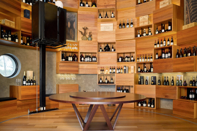 Tavaru - Teppanyaki and Wine Cellar